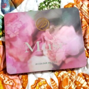 Cosmic Brushes Muse Palette